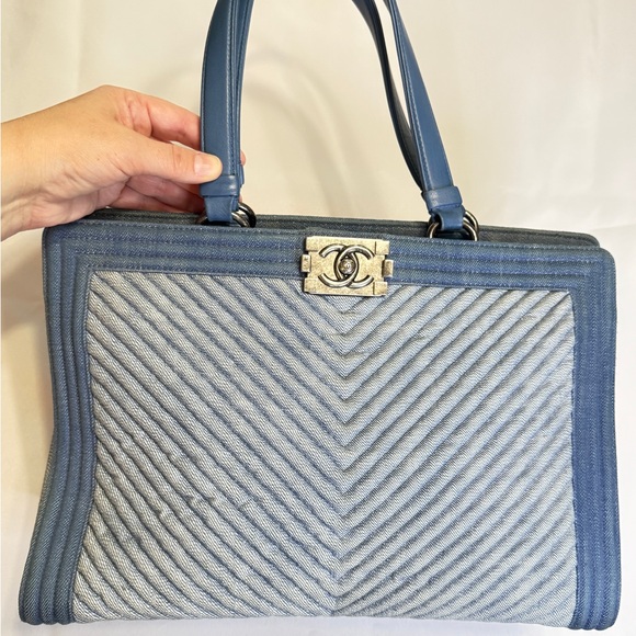 CHANEL Denim Chevron Quilted Large Boy Shopping Tote Light Blue - Picture 1 of 7